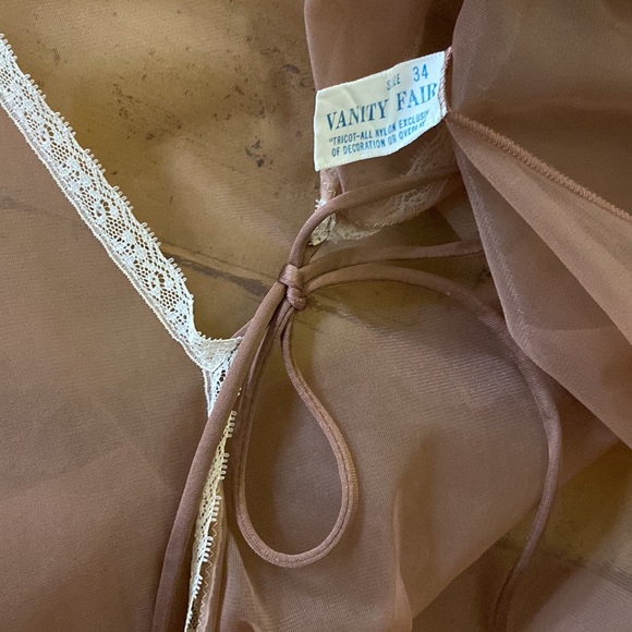 60s 70S VINTAGE VANITY FAIR BOHO FEMININE SHEER LACE TRIM LINGERIE CHEMISE TOP - Picture 6 of 15